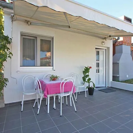 In - Apartman Fažana